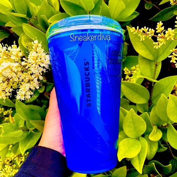 Starbucks coffee cup - Picture 8 of 12